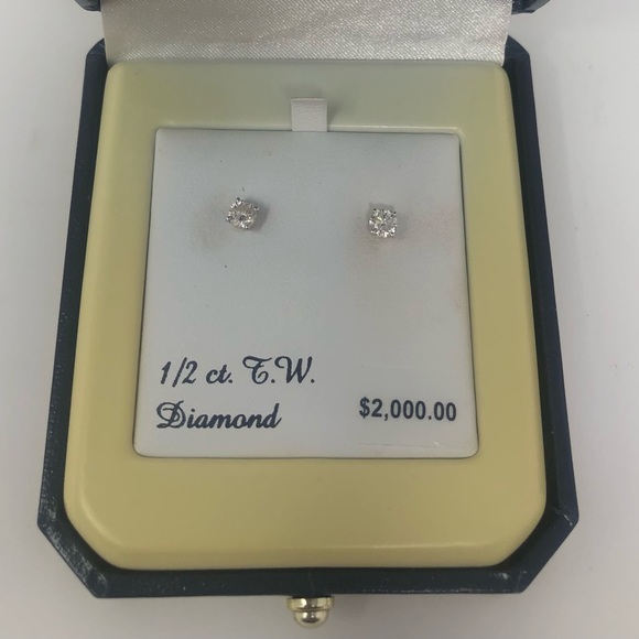 1/2 carat TW diamond round brilliant stud earrings